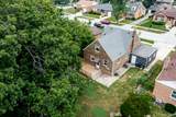 18524 Gladville Avenue - Photo 29