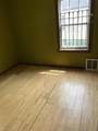 14851 Perry Avenue - Photo 5