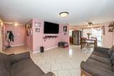 810 Oakton Avenue - Photo 5