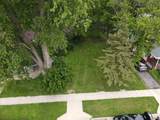305 Illinois Street - Photo 2