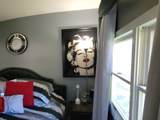 260 Aldine Street - Photo 17