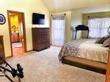 2484 Warwick Court - Photo 12