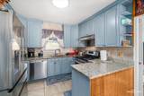 307 Lakelawn Boulevard - Photo 9