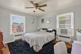 2415 Glen Place - Photo 18