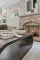 360 Oak Street - Photo 4