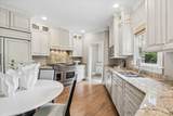 360 Oak Street - Photo 7