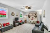 13719 Wadsworth Road - Photo 15