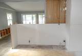 2011 Parkdale Drive - Photo 3