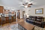 606 Mary Lane - Photo 4