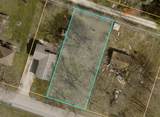 427 Holmes Street - Photo 1