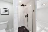 1033 Claremont Avenue - Photo 17