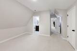 1033 Claremont Avenue - Photo 19