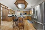 2760 Castlewood Court - Photo 15