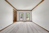 2760 Castlewood Court - Photo 9