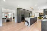 10728 Chaucer Drive - Photo 15