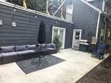 2828 Lombard Avenue - Photo 3