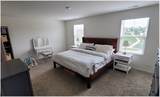 1532 Hollow Tree Lane - Photo 16