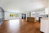 9S215 Florence Avenue - Photo 10
