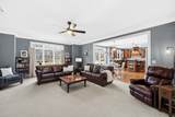 40W612 Blue Lake Circle - Photo 9