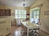 1526 Benzie Circle - Photo 11