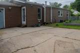 810 42nd Street - Photo 3