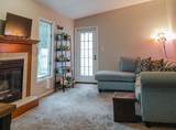 810 42nd Street - Photo 9