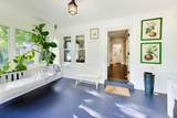 325 Oxford Road - Photo 5