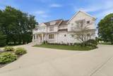 1096 Country Lane - Photo 4