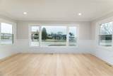 8110 Lockwood Avenue - Photo 4