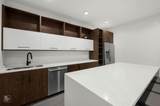 1322 Walton Street - Photo 12