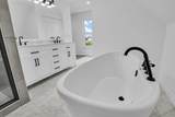 202 Daggy Street - Photo 45