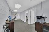 3S340 Rockwell Street - Photo 3