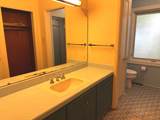 1709 Vine Street - Photo 18