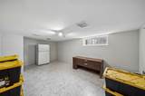 521 James Court - Photo 13