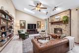 1107 Rosewood Street - Photo 2