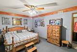 2081 Broadway Avenue - Photo 20
