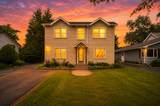 230 Morris Avenue - Photo 1