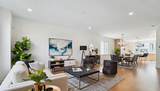 2517 Fillmore Street - Photo 2