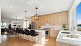 2517 Fillmore Street - Photo 6