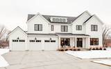 824 Dorchester Street - Photo 1