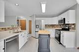 542 Waterford Lane - Photo 12
