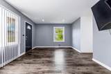 14907 Winchester Avenue - Photo 2