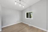 1139 Barry Lane - Photo 5