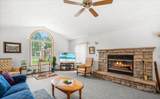 154 Lake Thunderbird Drive - Photo 7