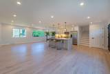 2405 Avondale Avenue - Photo 4