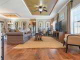 1532 Meadow View Lane - Photo 5
