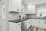 418 Lake Terrace - Photo 14