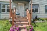 418 Lake Terrace - Photo 3