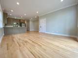 5667 Higgins Avenue - Photo 5