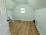 649 Indiana Avenue - Photo 14